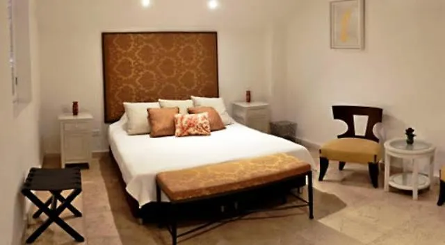 Casa Maria Cartagena Bed & Breakfast 3*,